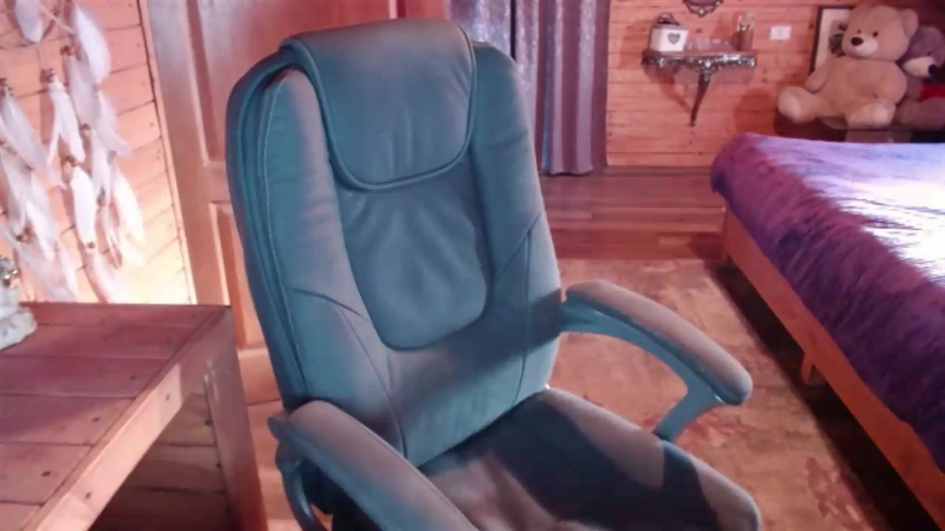 Gallery image thumbnail from JuicyBomb's myfreecams stream on, 08/22/2026, 15:23 image 11 of 20
