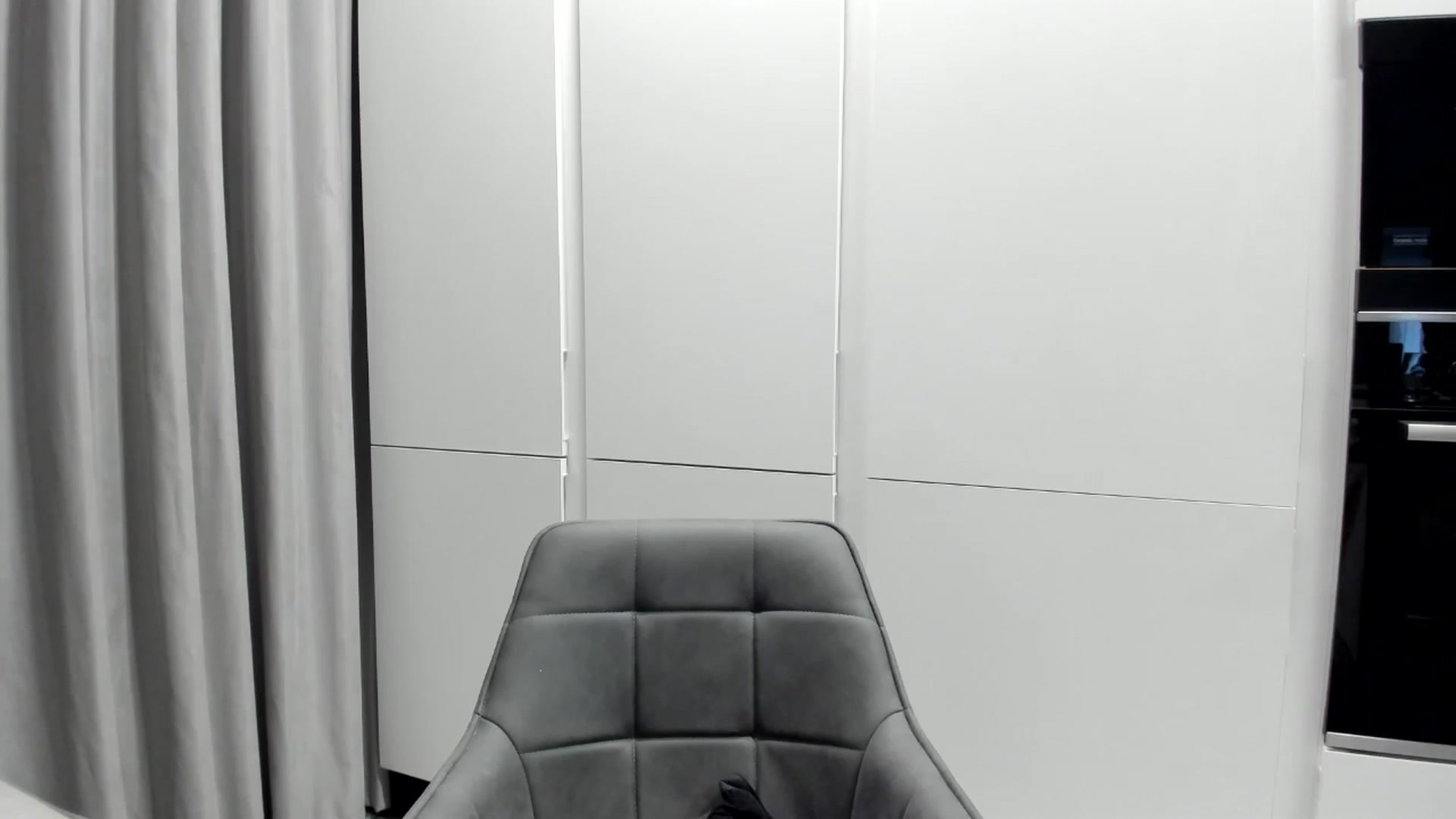 Gallery image thumbnail from JuicyCat's myfreecams stream on, 10/30/2024, 13:03 image 19 of 20