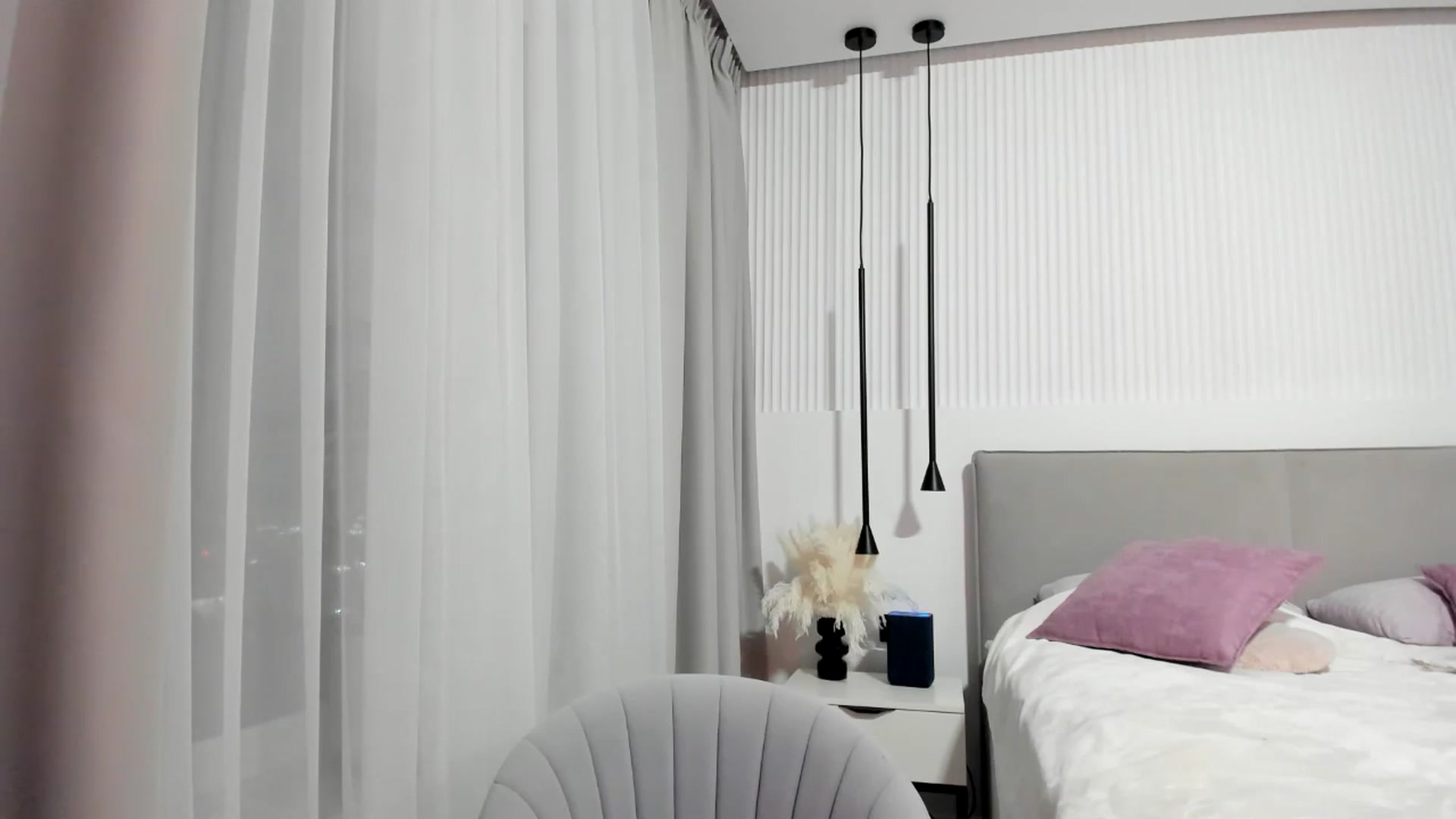 Gallery image thumbnail from JuicyCat's myfreecams stream on, 11/13/2024, 22:00 image 9 of 20