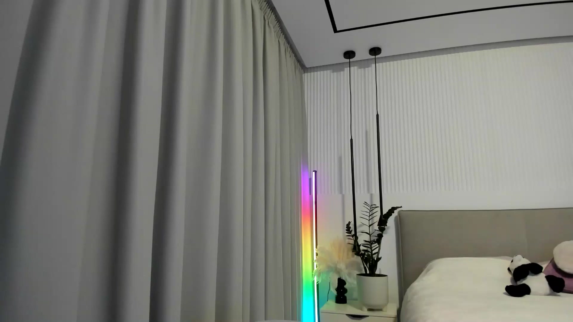 Gallery image thumbnail from JuicyCat's myfreecams stream on, 11/22/2024, 20:50 image 1 of 20