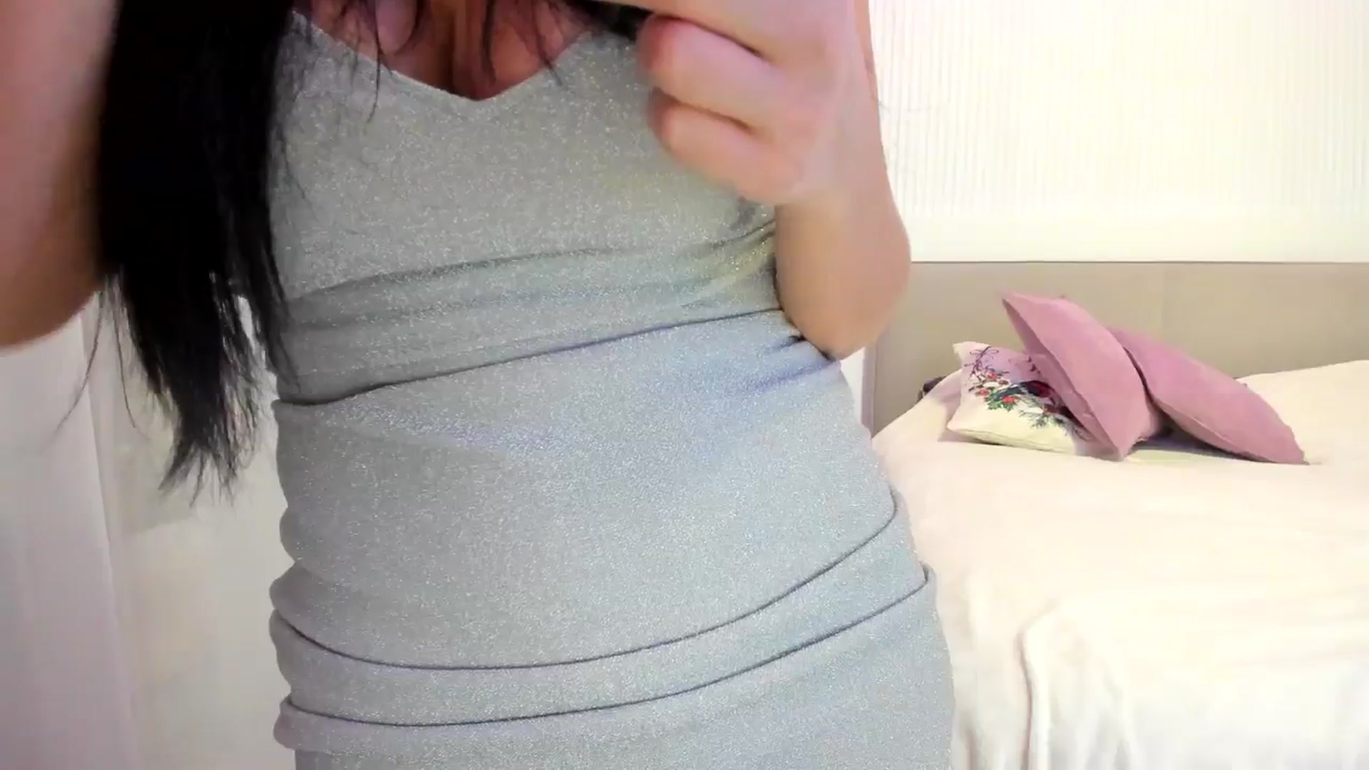 Gallery image thumbnail from JuicyCat's myfreecams stream on, 01/04/2025, 17:22 image 14 of 20