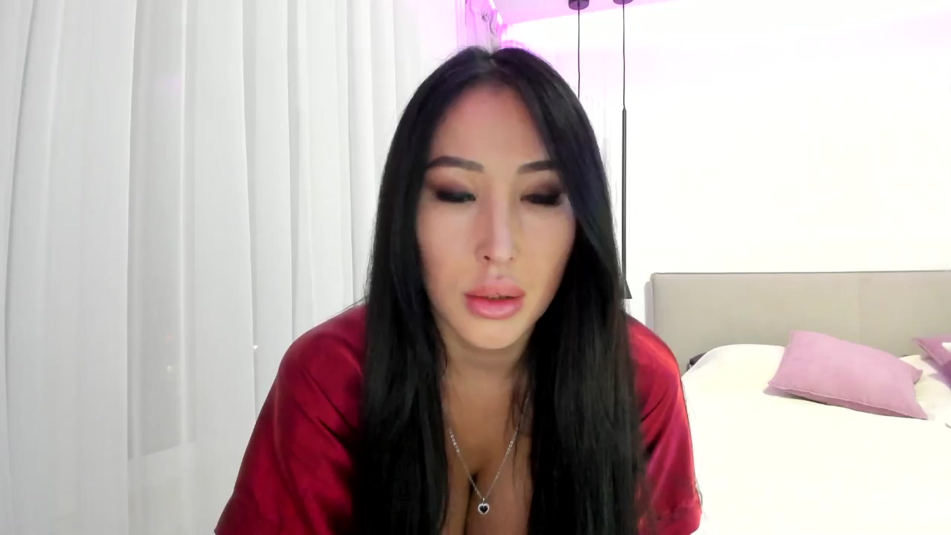 Gallery image thumbnail from JuicyCat's myfreecams stream on, 01/04/2025, 21:59 image 1 of 20