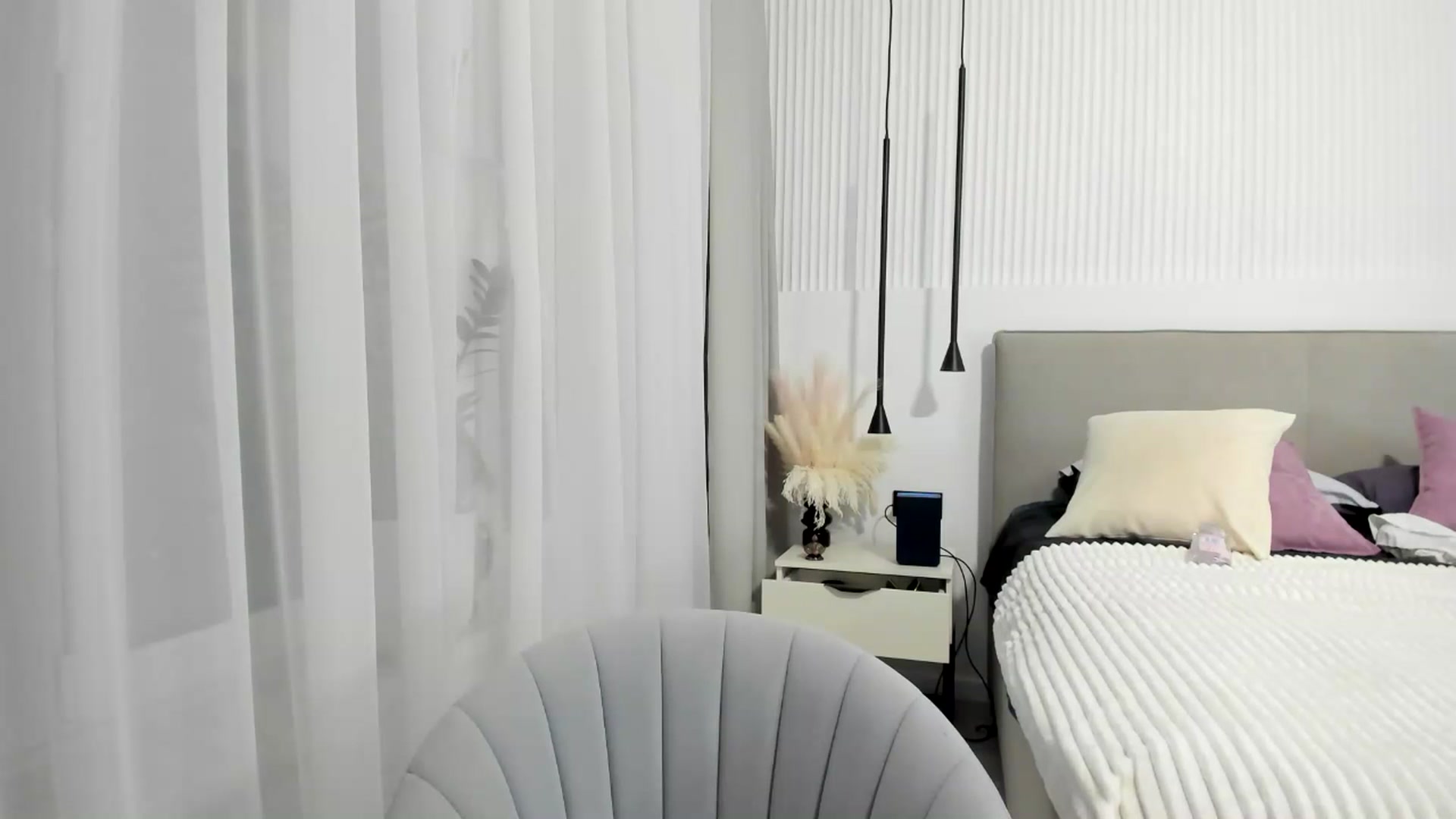 Gallery image thumbnail from JuicyCat's myfreecams stream on, 01/10/2025, 14:16 image 14 of 20