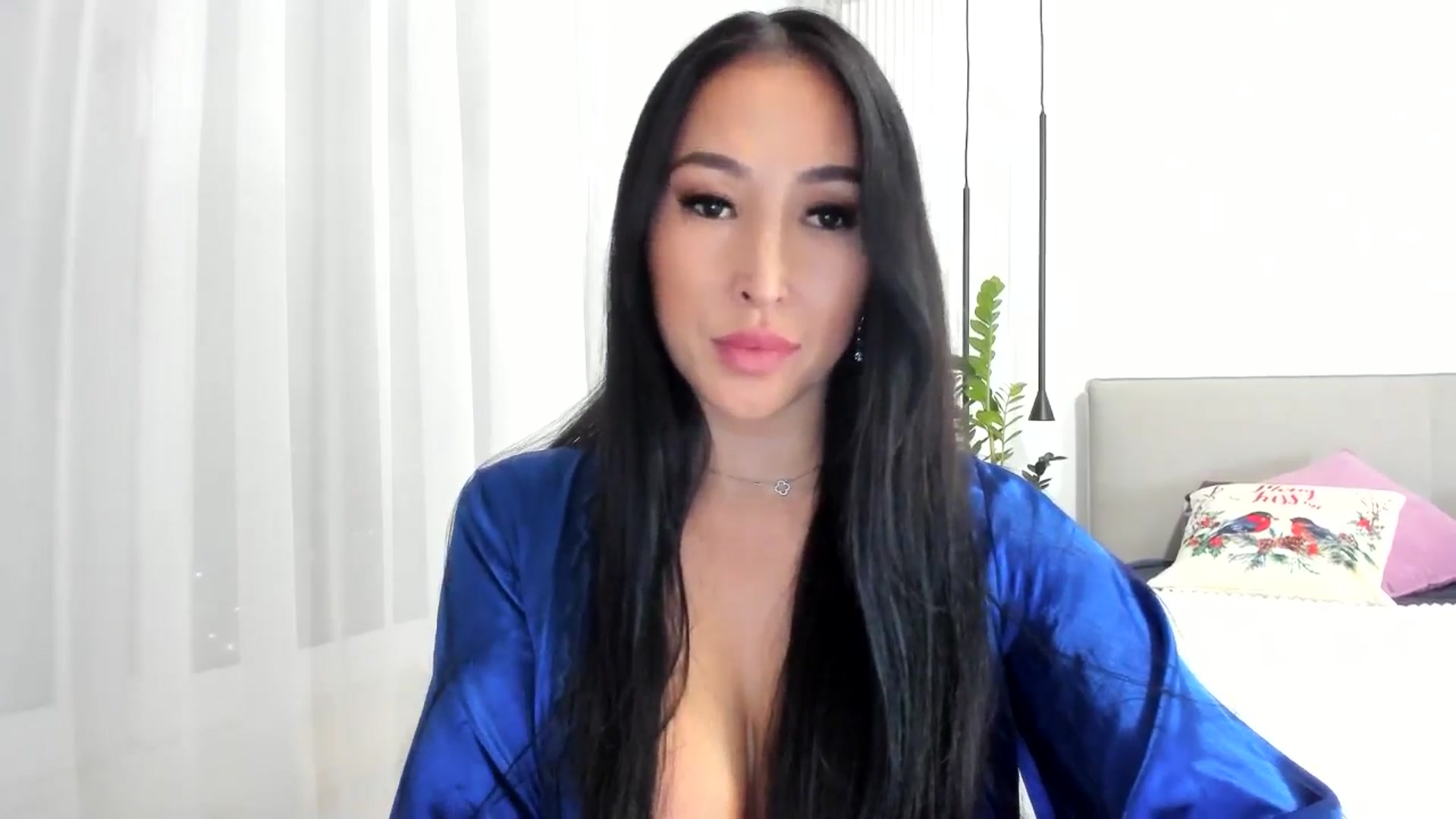 Gallery image thumbnail from JuicyCat's myfreecams stream on, 01/14/2025, 18:50 image 18 of 20