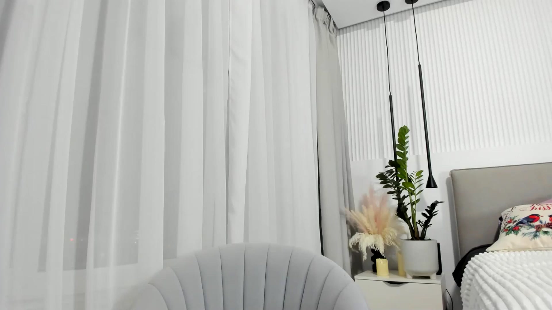 Gallery image thumbnail from JuicyCat's myfreecams stream on, 01/14/2025, 18:50 image 1 of 20