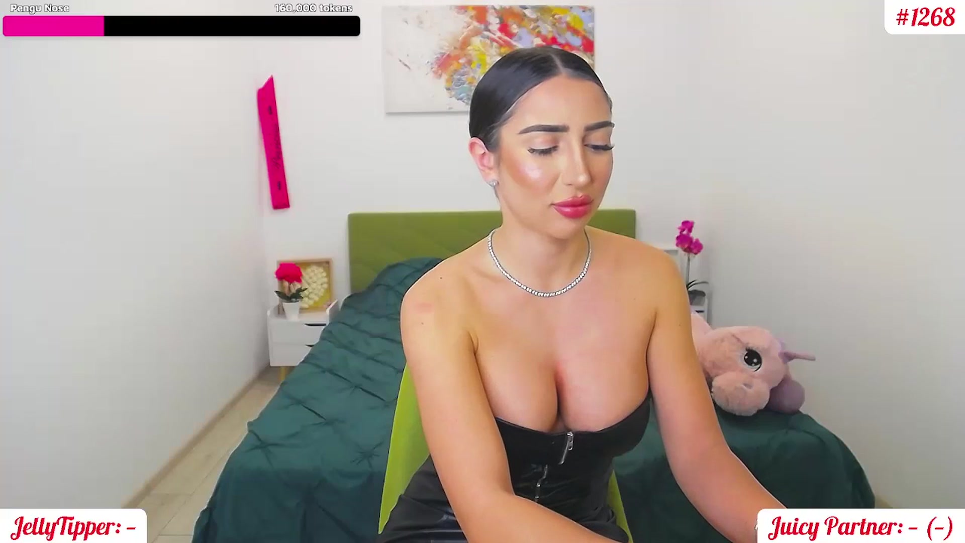 Gallery image thumbnail from JuicyJelly's myfreecams stream on, 02/09/2025, 18:17 image 15 of 20