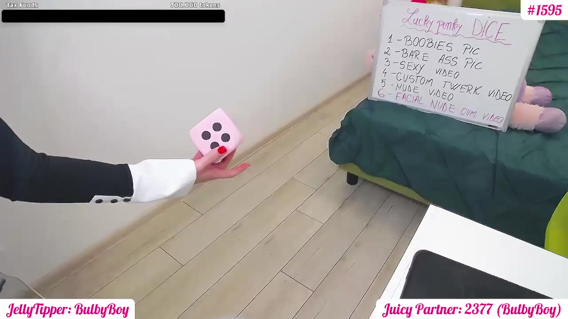 Gallery image thumbnail from JuicyJelly's myfreecams stream on, 02/27/2025, 19:41 image 14 of 20