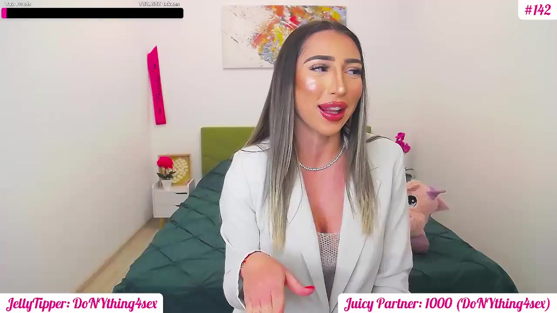 Gallery image thumbnail from JuicyJelly's myfreecams stream on, 03/04/2025, 18:06 image 14 of 20