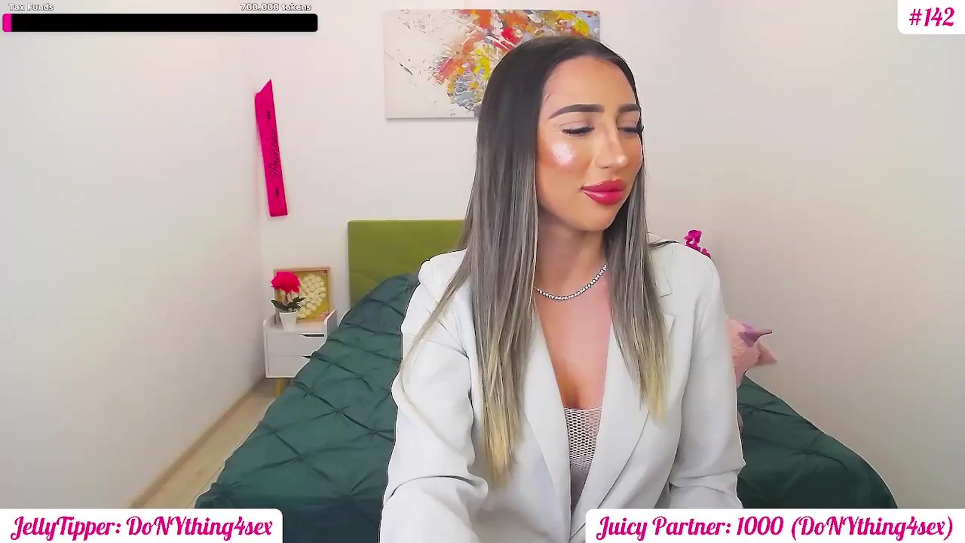 Gallery image thumbnail from JuicyJelly's myfreecams stream on, 03/04/2025, 18:06 image 19 of 20