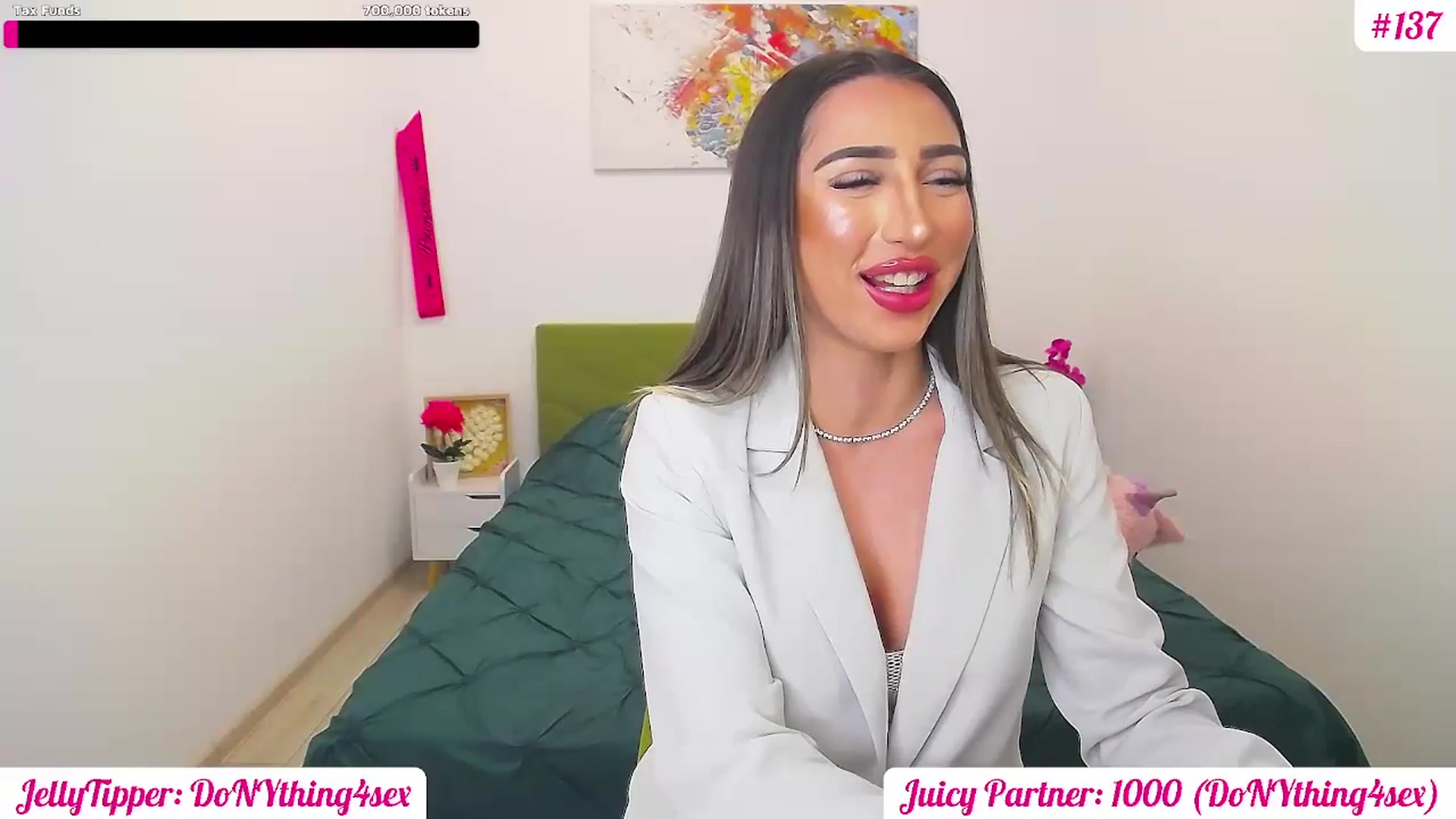 Gallery image thumbnail from JuicyJelly's myfreecams stream on, 03/04/2025, 20:29 image 12 of 20