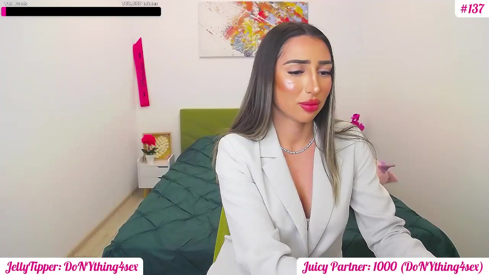 Gallery image thumbnail from JuicyJelly's myfreecams stream on, 03/04/2025, 20:29 image 16 of 20