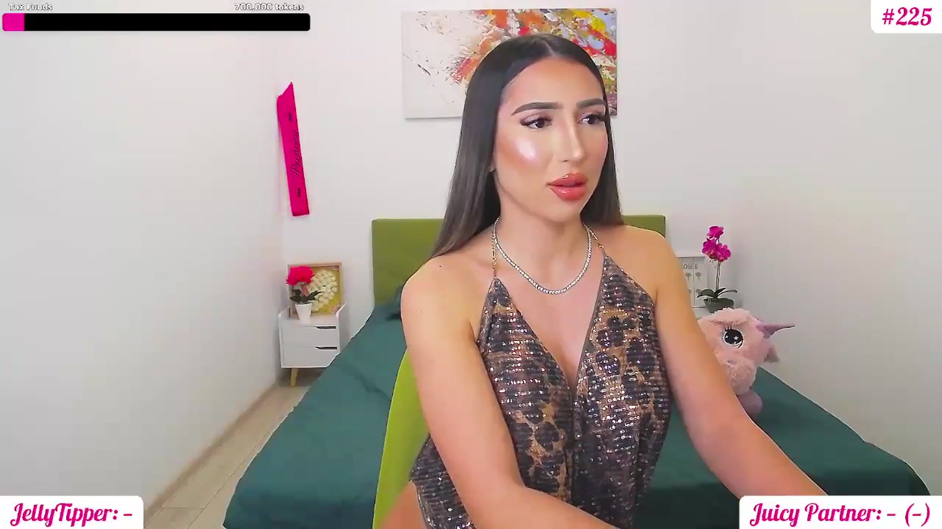 Gallery image thumbnail from JuicyJelly's myfreecams stream on, 03/14/2025, 14:43 image 6 of 20