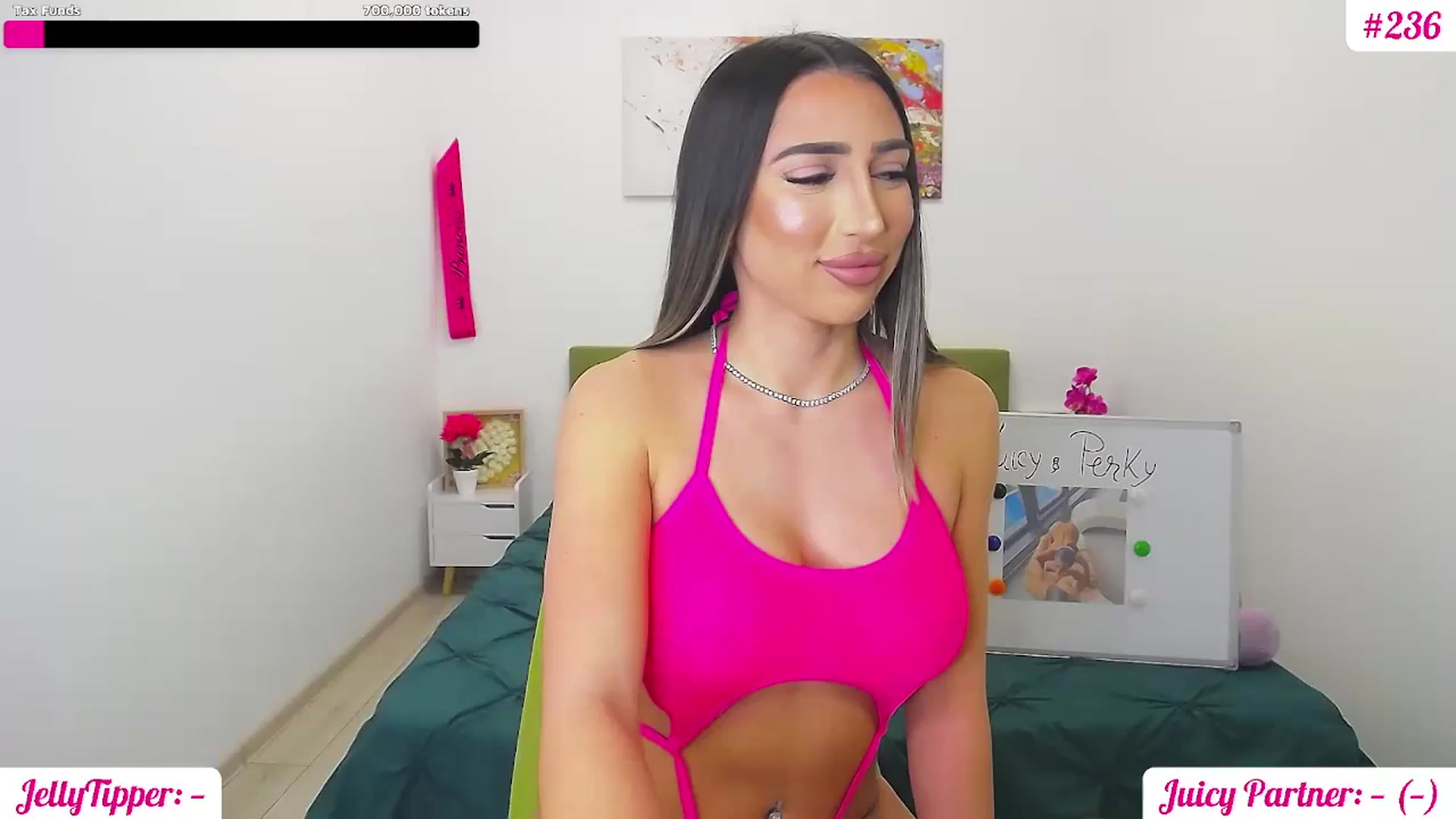 Gallery image thumbnail from JuicyJelly's myfreecams stream on, 03/22/2025, 17:09 image 1 of 20