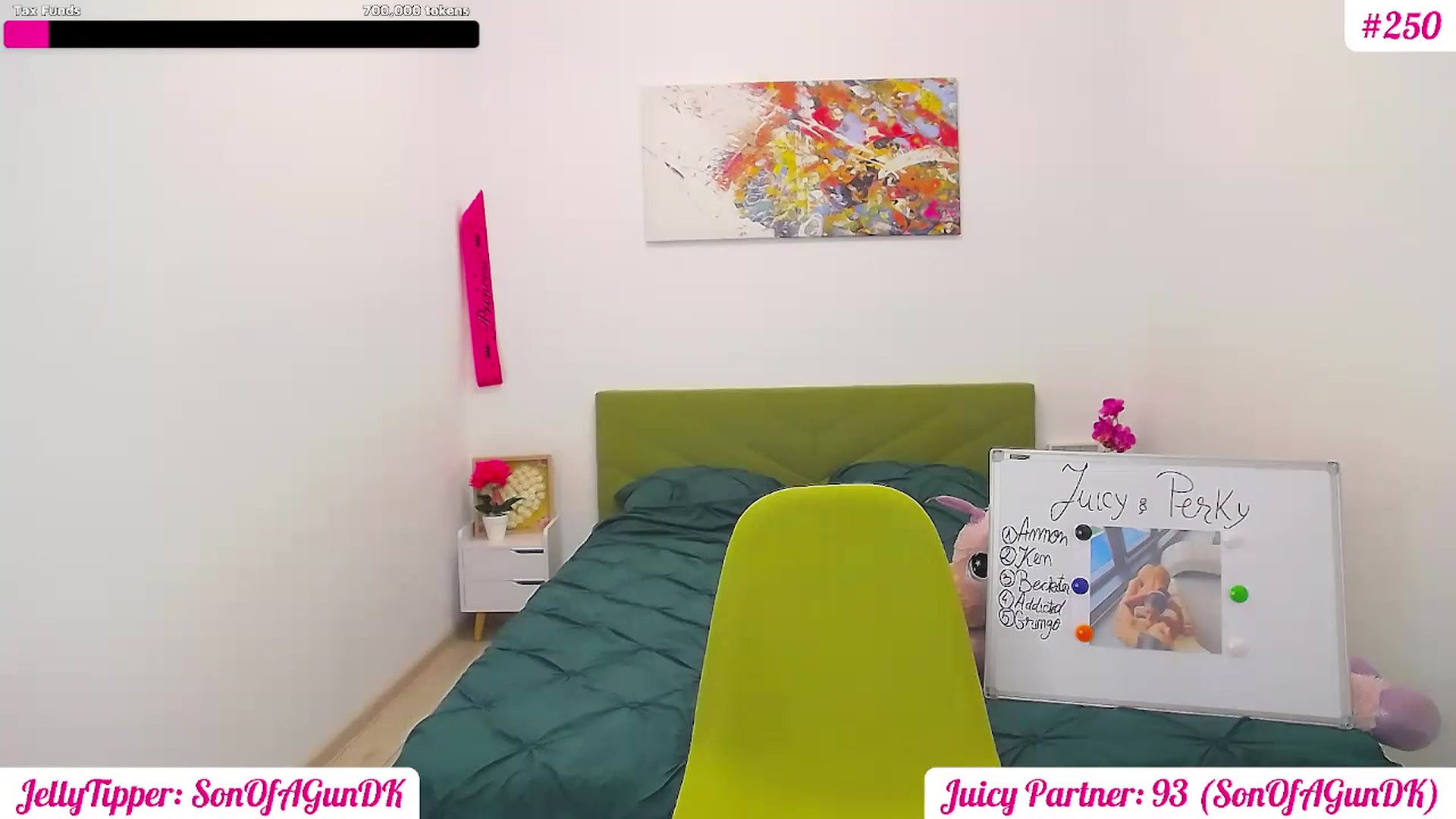 Gallery image thumbnail from JuicyJelly's myfreecams stream on, 03/25/2025, 16:11 image 13 of 20