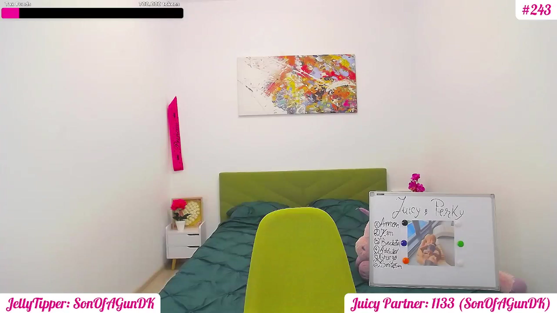 Gallery image thumbnail from JuicyJelly's myfreecams stream on, 03/25/2025, 19:28 image 20 of 20