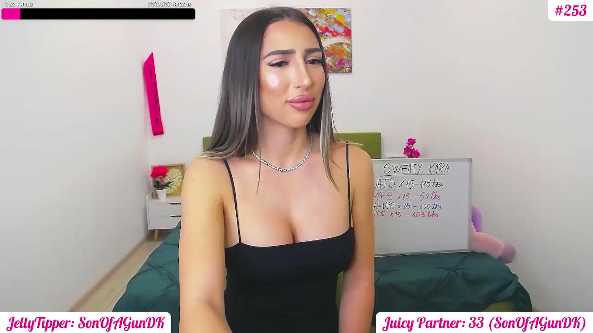 Gallery image thumbnail from JuicyJelly's myfreecams stream on, 03/26/2025, 16:58 image 15 of 20