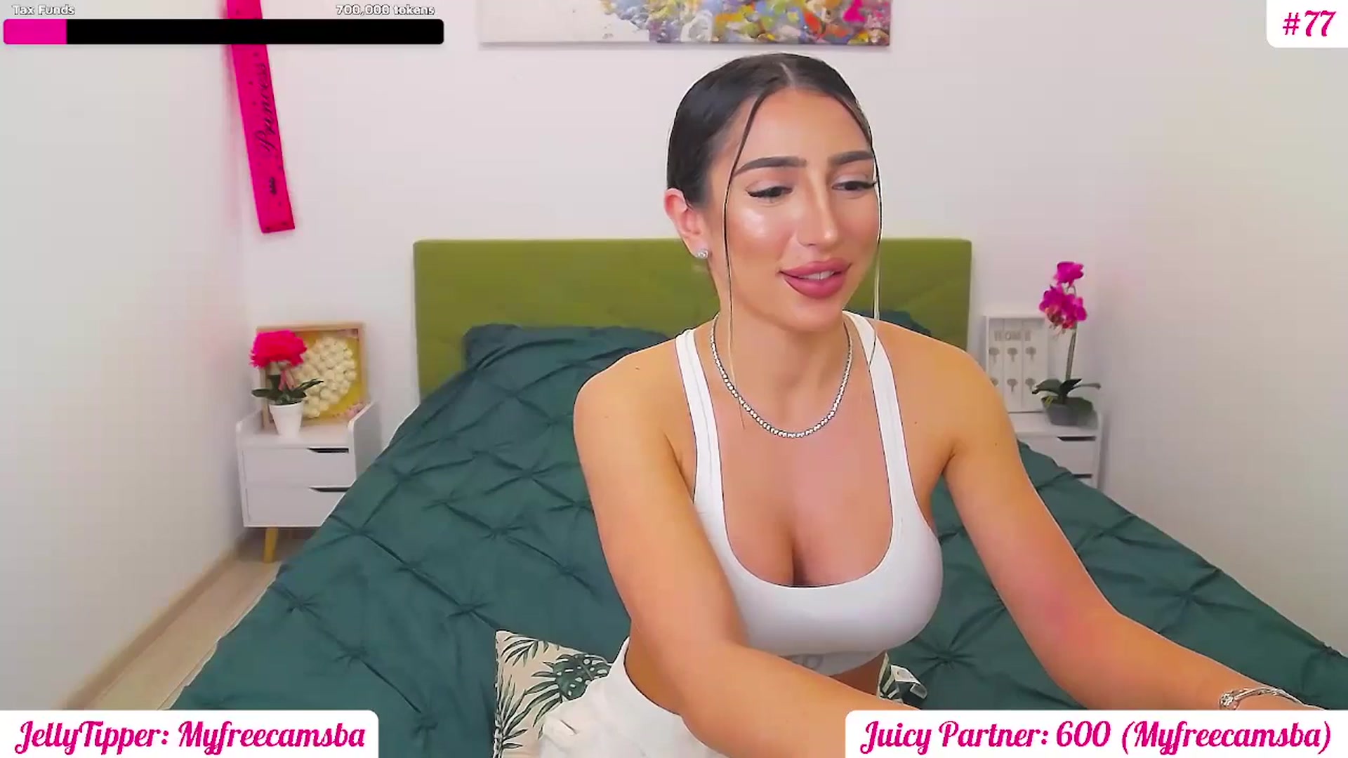 Gallery image thumbnail from JuicyJelly's myfreecams stream on, 04/01/2025, 19:37 image 8 of 20