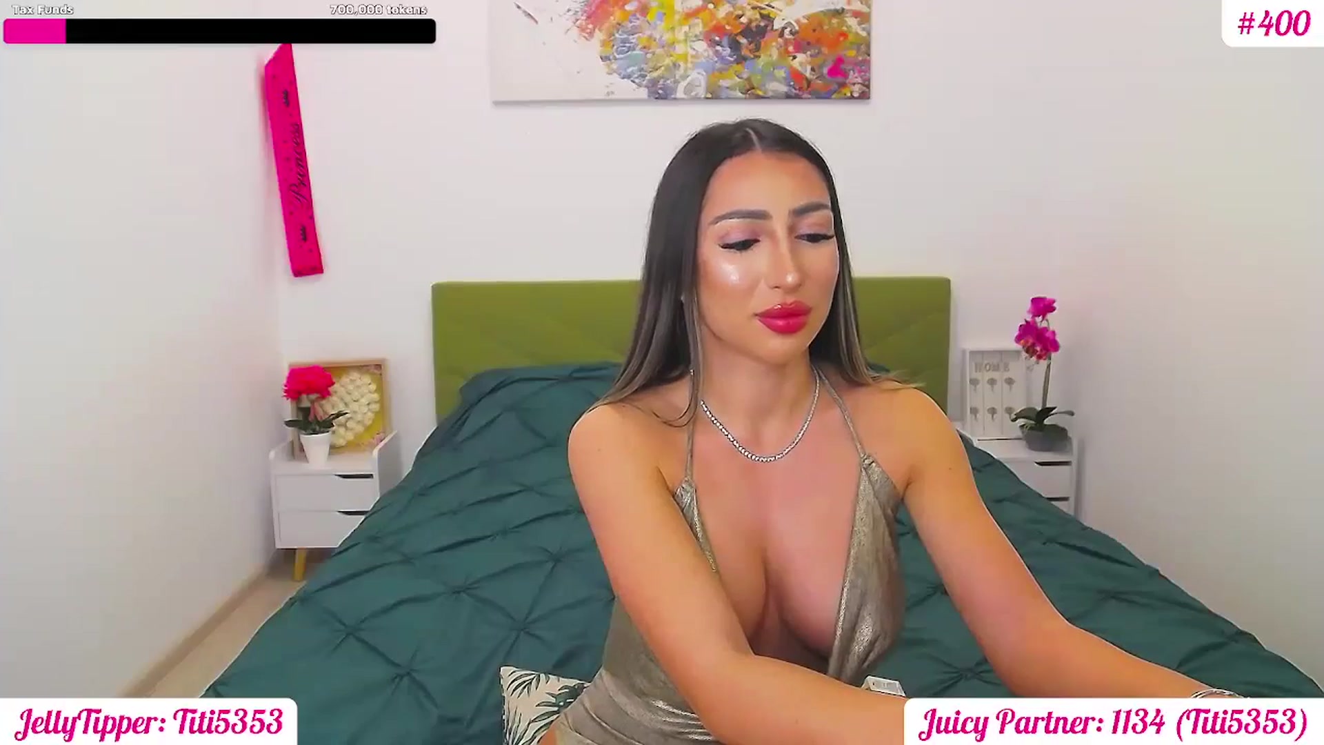 Gallery image thumbnail from JuicyJelly's myfreecams stream on, 04/03/2025, 16:17 image 13 of 20