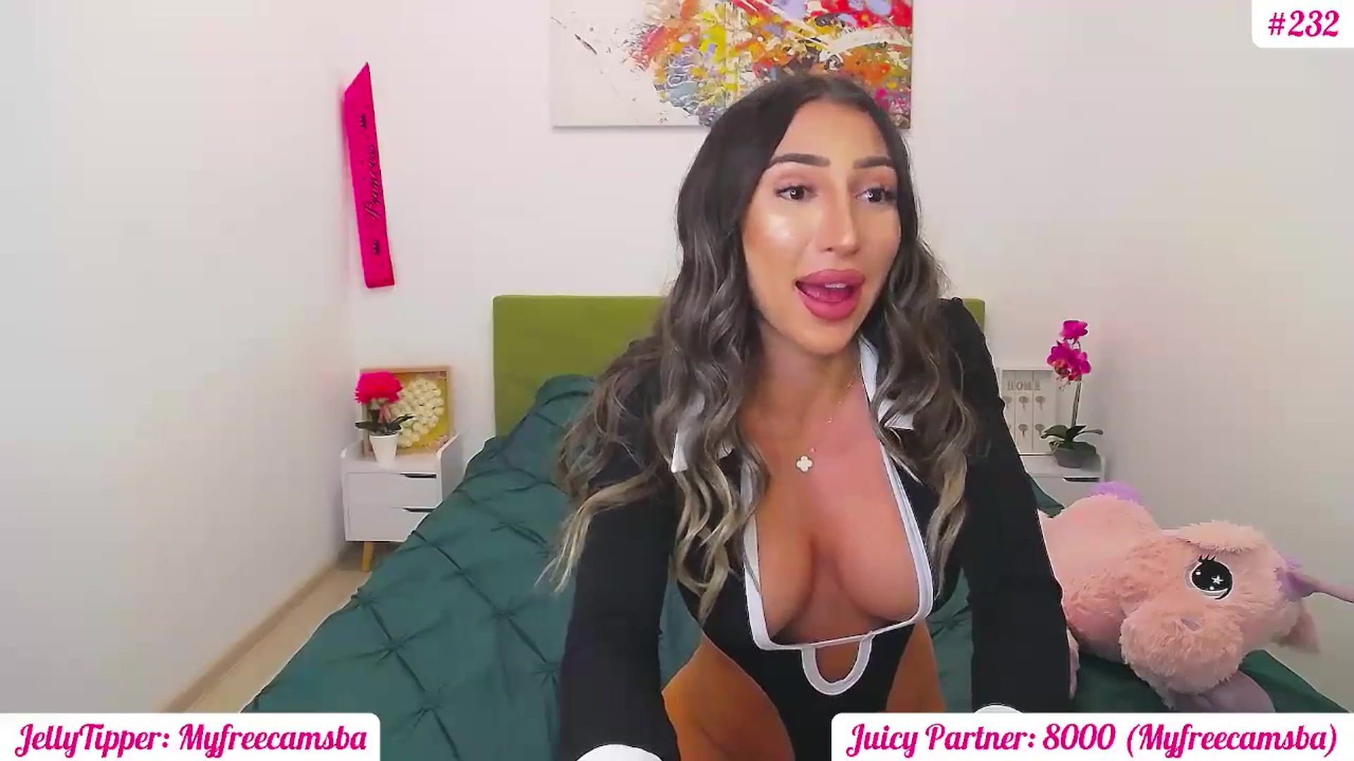 Gallery image thumbnail from JuicyJelly's myfreecams stream on, 04/22/2025, 18:13 image 18 of 20