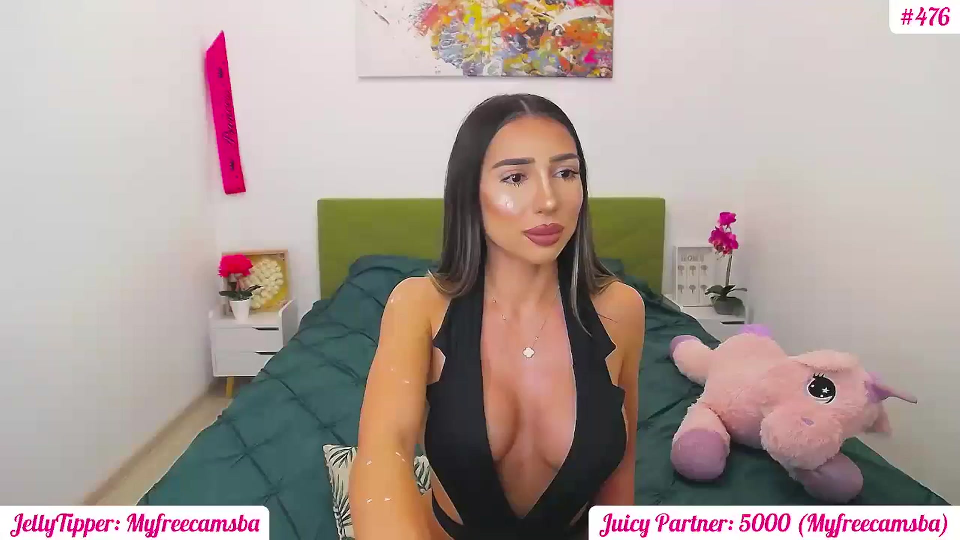 Gallery image thumbnail from JuicyJelly's myfreecams stream on, 05/06/2025, 15:26 image 14 of 20