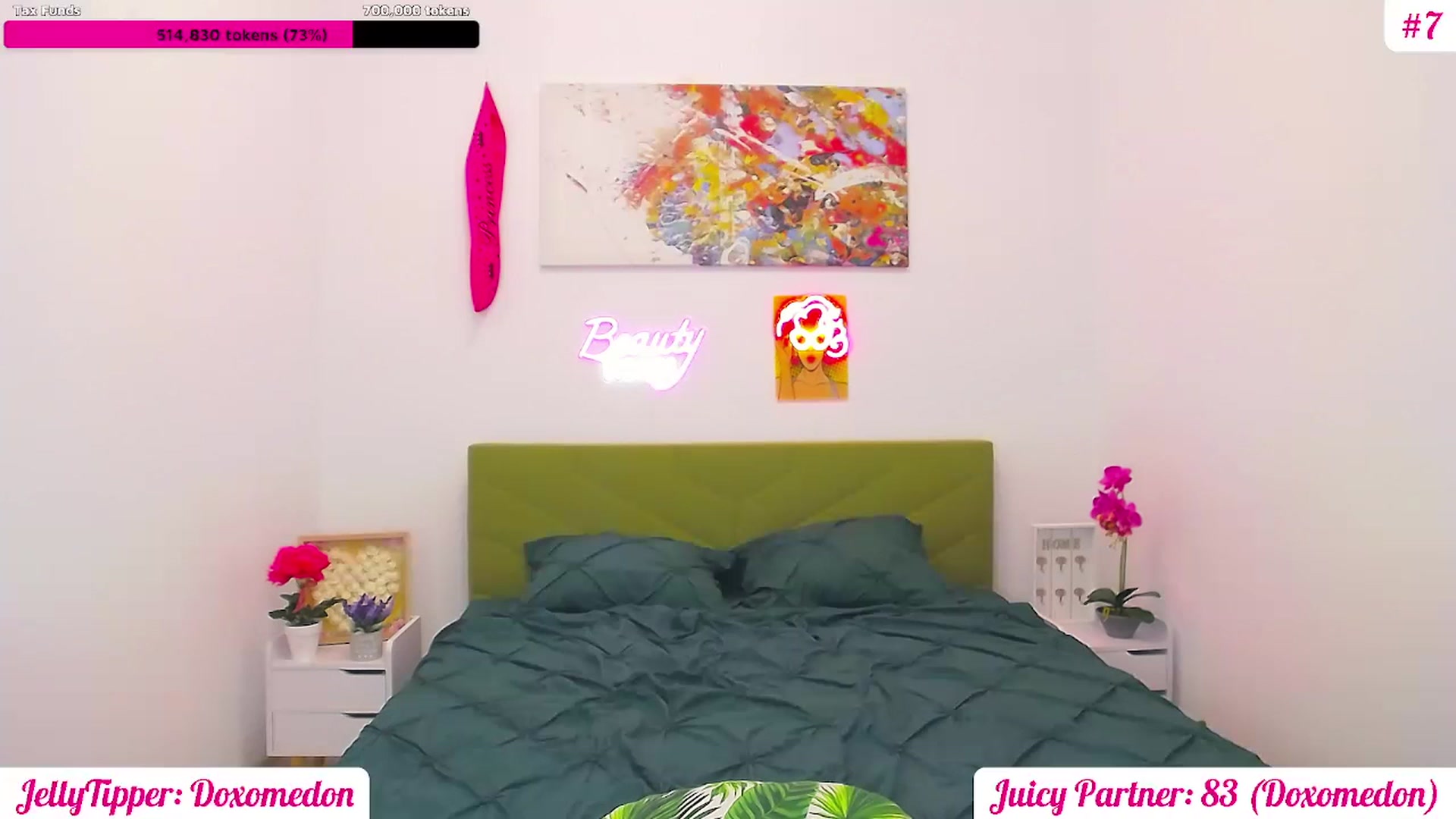 Gallery image thumbnail from JuicyJelly's myfreecams stream on, 06/03/2025, 17:56 image 12 of 20