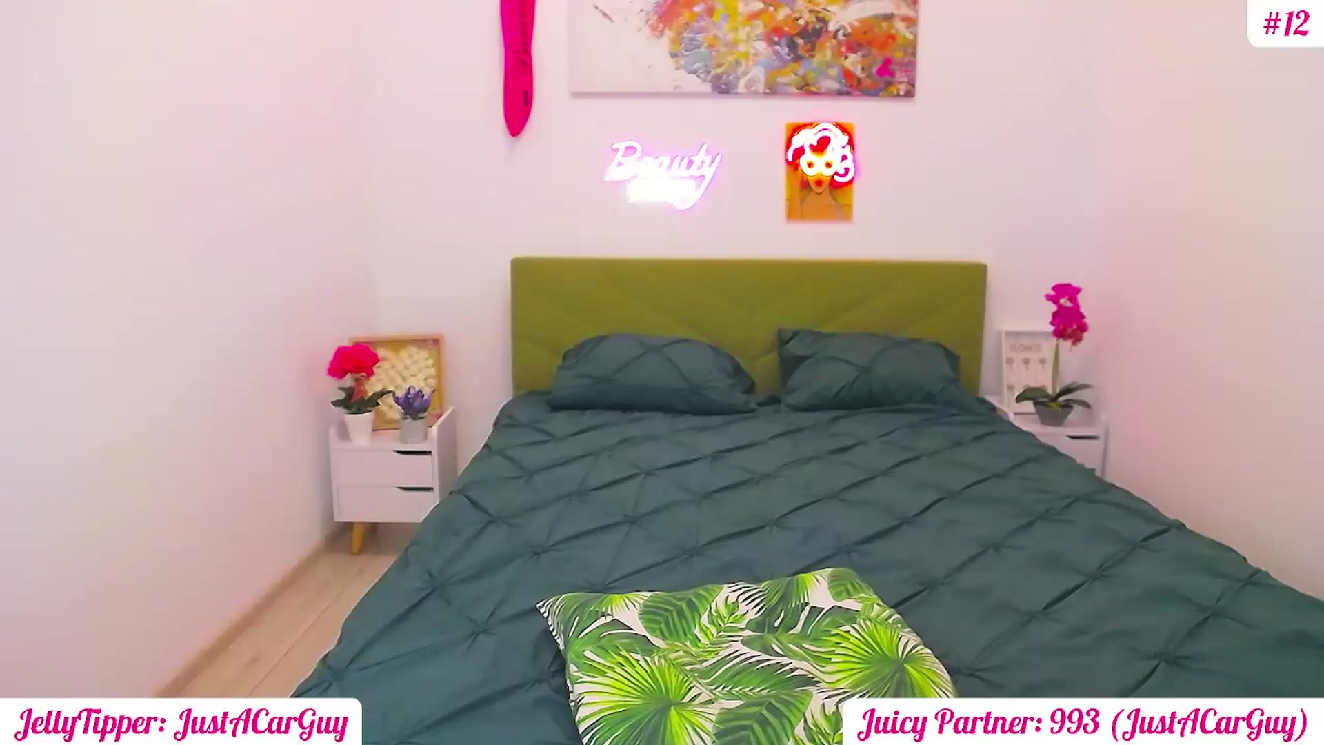 Gallery image thumbnail from JuicyJelly's myfreecams stream on, 06/24/2025, 19:03 image 19 of 20