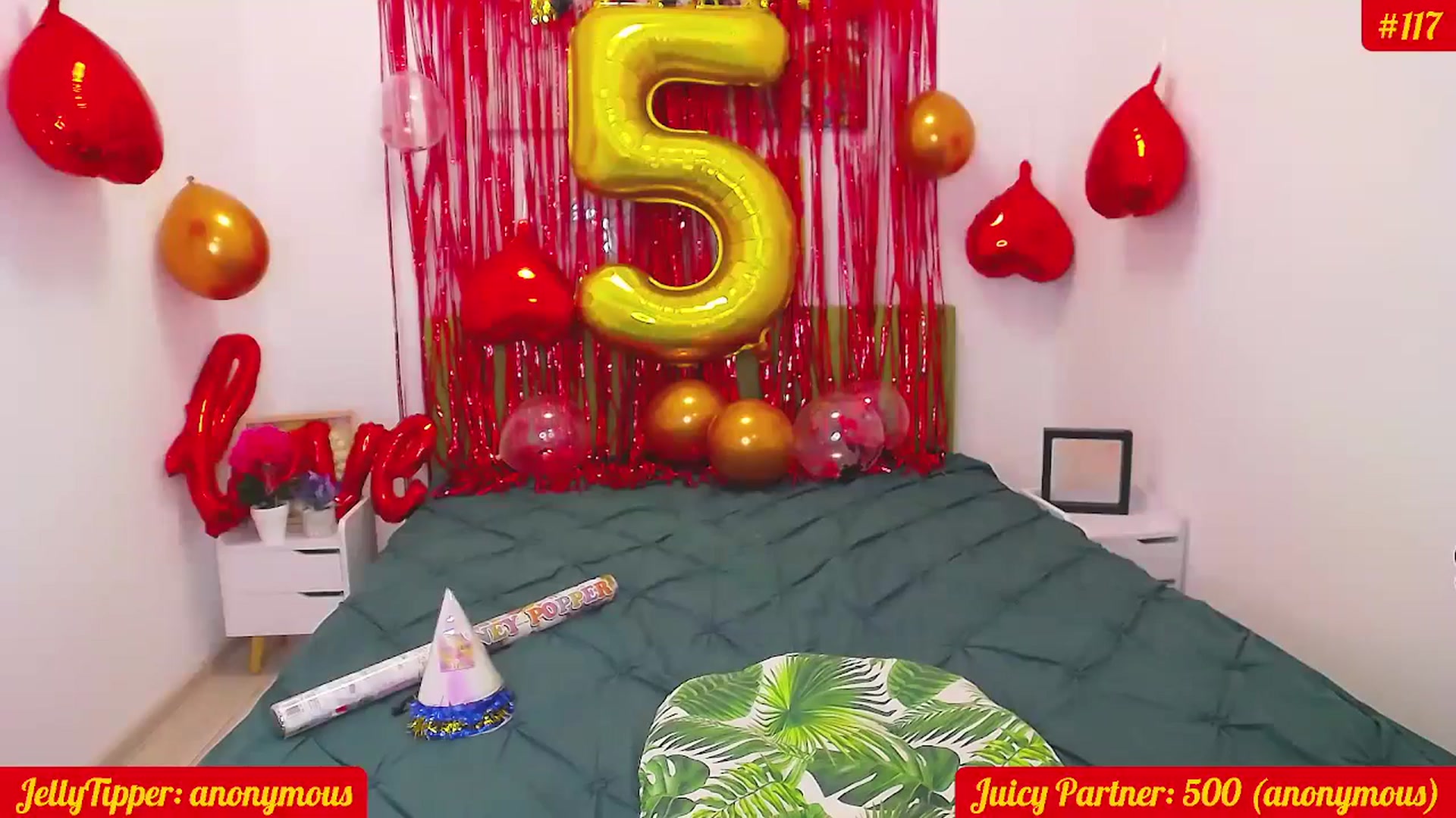 Gallery image thumbnail from JuicyJelly's myfreecams stream on, 07/15/2025, 18:37 image 10 of 20