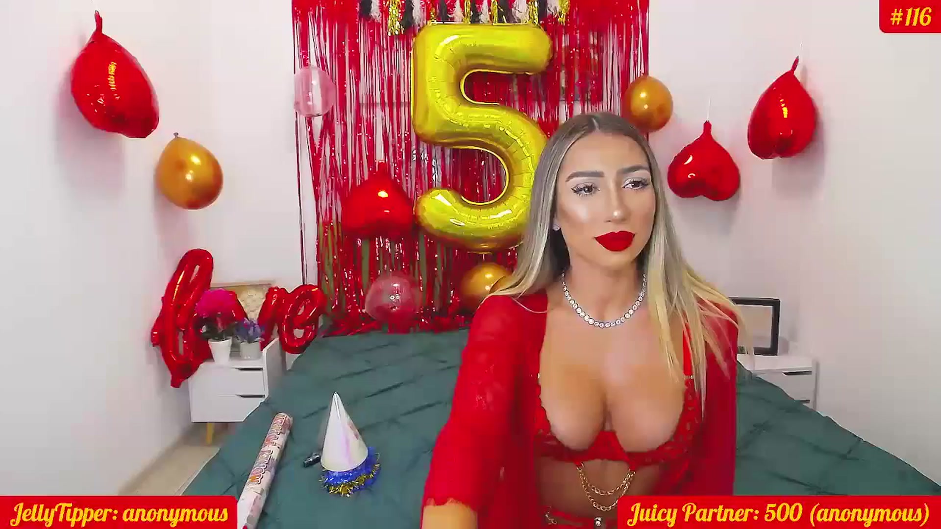 Gallery image thumbnail from JuicyJelly's myfreecams stream on, 07/15/2025, 18:37 image 3 of 20