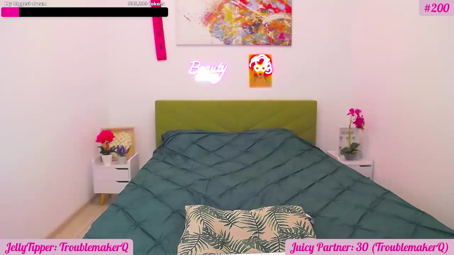 Gallery image thumbnail from JuicyJelly's myfreecams stream on, 08/04/2025, 17:28 image 12 of 20