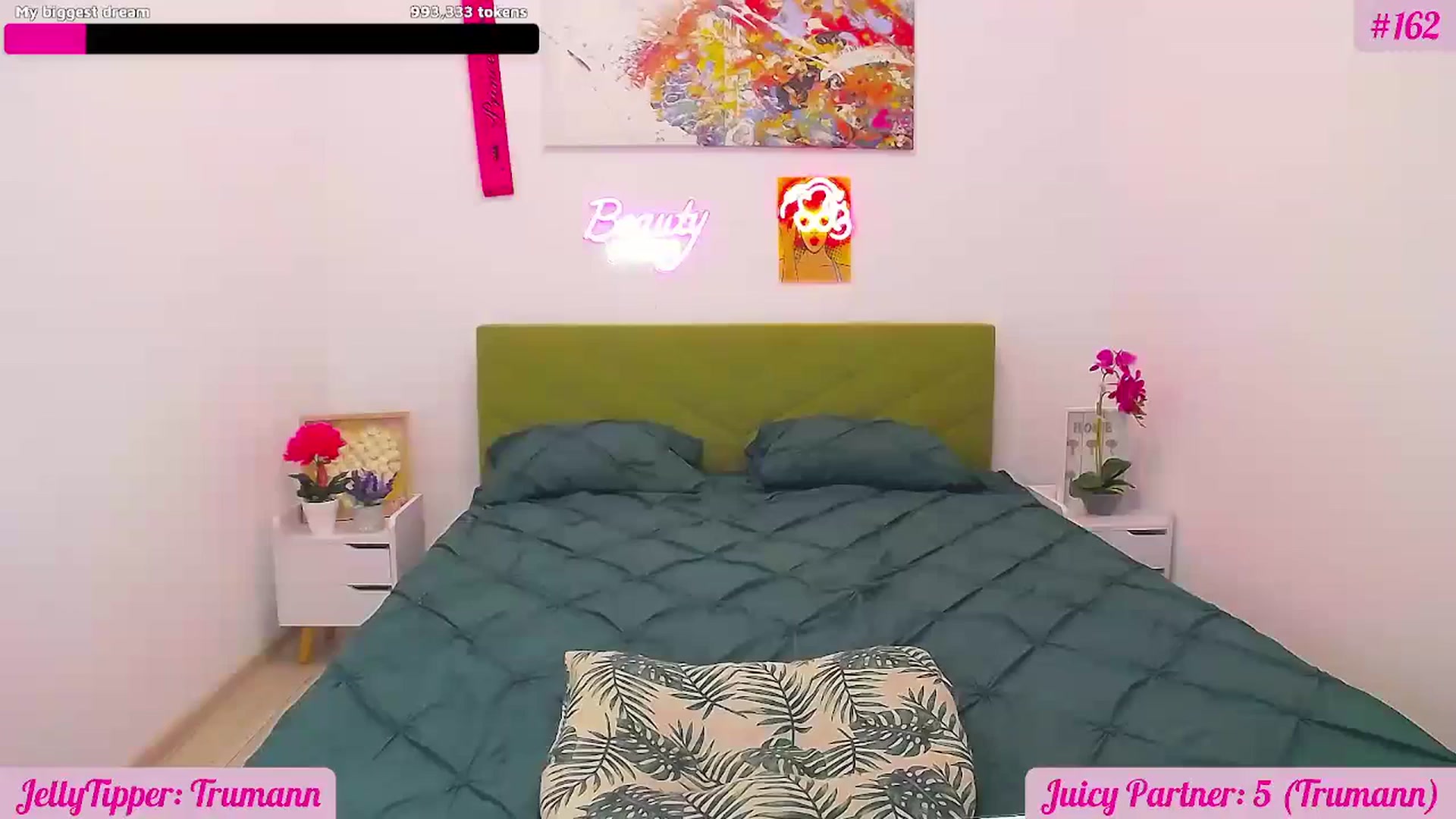 Gallery image thumbnail from JuicyJelly's myfreecams stream on, 08/11/2025, 14:59 image 14 of 20