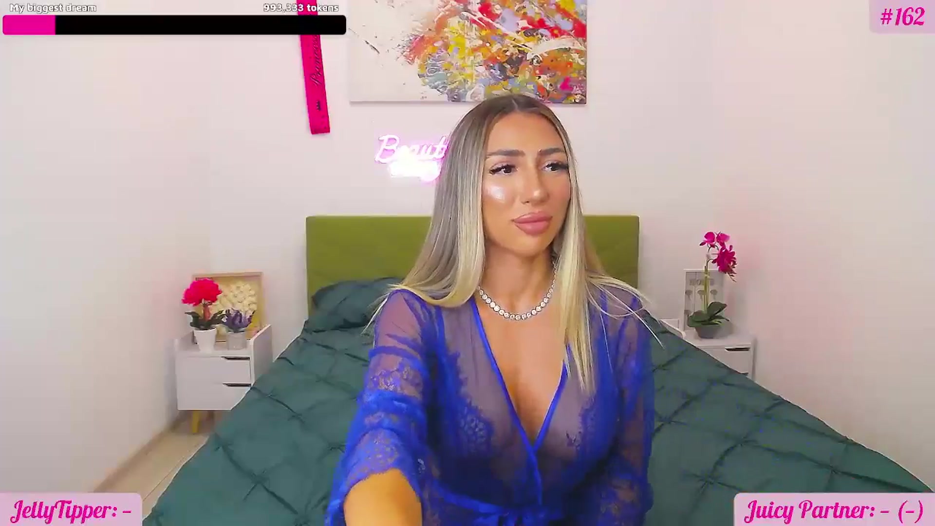 Gallery image thumbnail from JuicyJelly's myfreecams stream on, 08/11/2025, 14:59 image 7 of 20