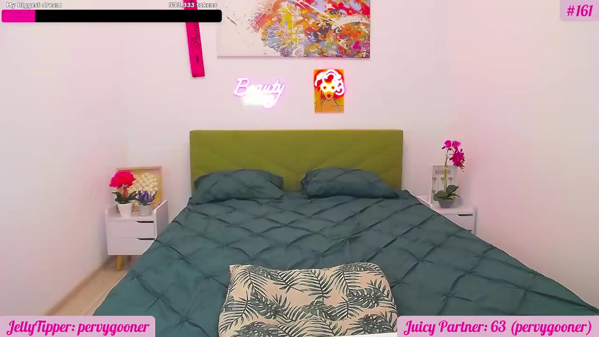 Gallery image thumbnail from JuicyJelly's myfreecams stream on, 08/11/2025, 18:07 image 14 of 20