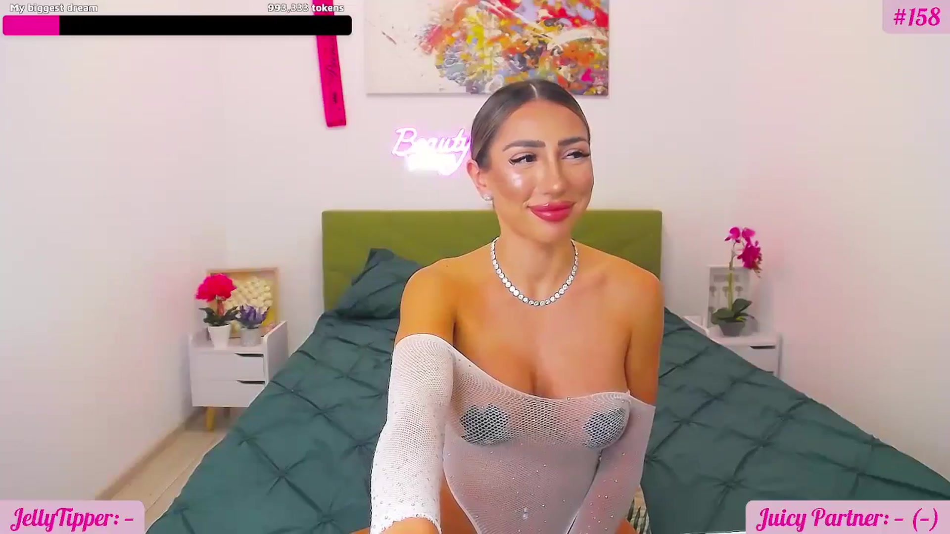 Gallery image thumbnail from JuicyJelly's myfreecams stream on, 08/13/2025, 15:59 image 6 of 20