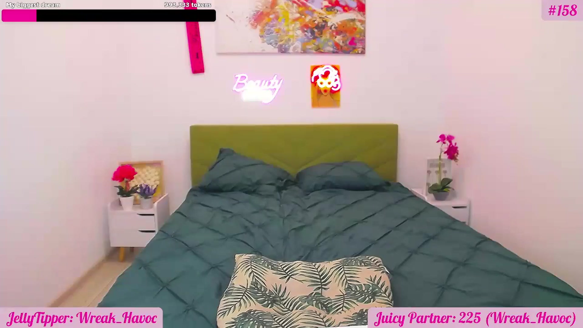 Gallery image thumbnail from JuicyJelly's myfreecams stream on, 08/13/2025, 16:19 image 12 of 20