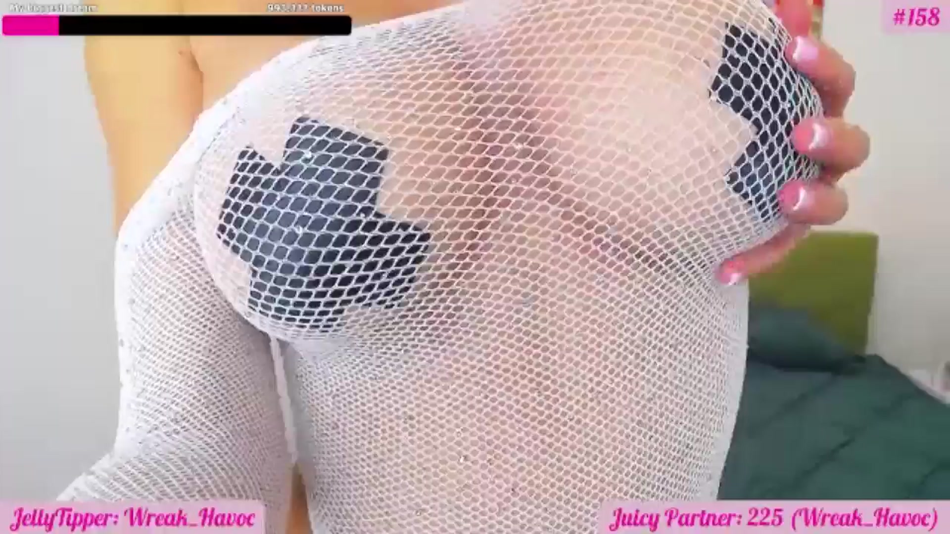 Gallery image thumbnail from JuicyJelly's myfreecams stream on, 08/13/2025, 16:19 image 1 of 20