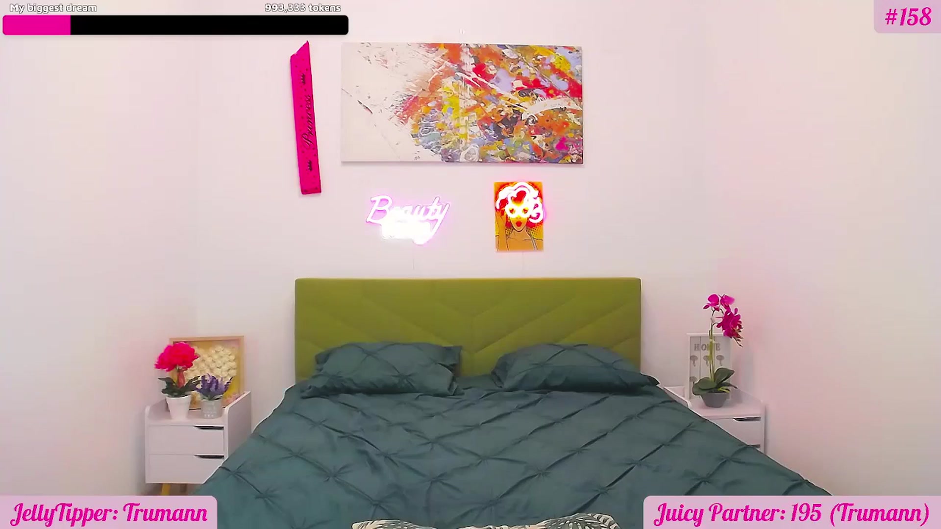 Gallery image thumbnail from JuicyJelly's myfreecams stream on, 08/19/2025, 18:33 image 10 of 20