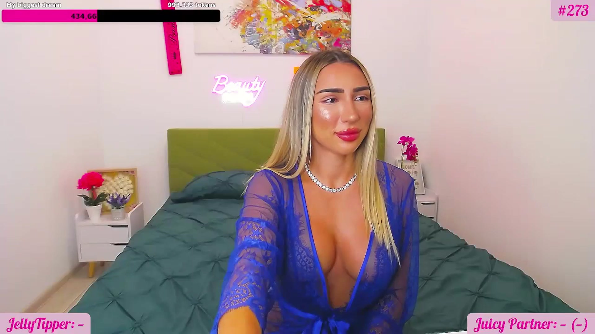 Gallery image thumbnail from JuicyJelly's myfreecams stream on, 10/10/2025, 15:42 image 17 of 20