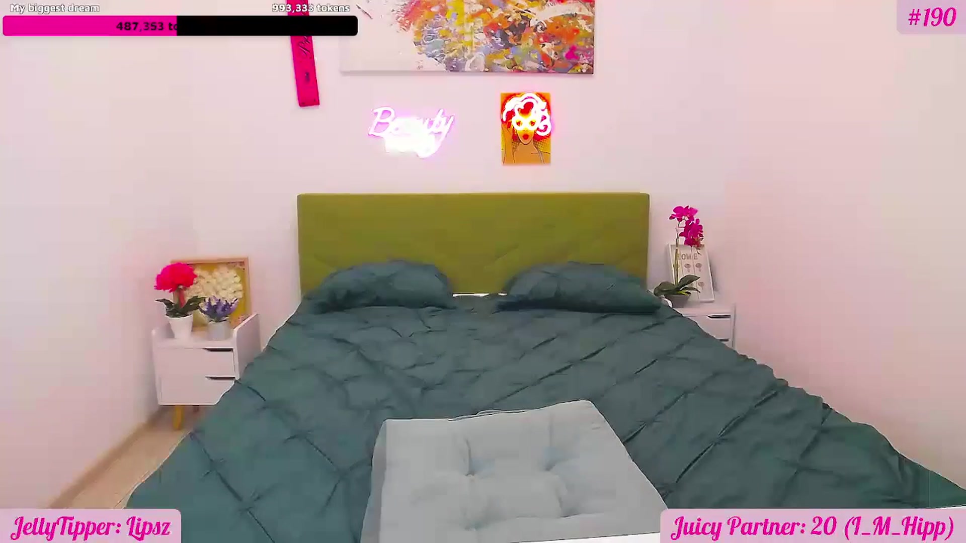 Gallery image thumbnail from JuicyJelly's myfreecams stream on, 10/18/2025, 15:24 image 2 of 20
