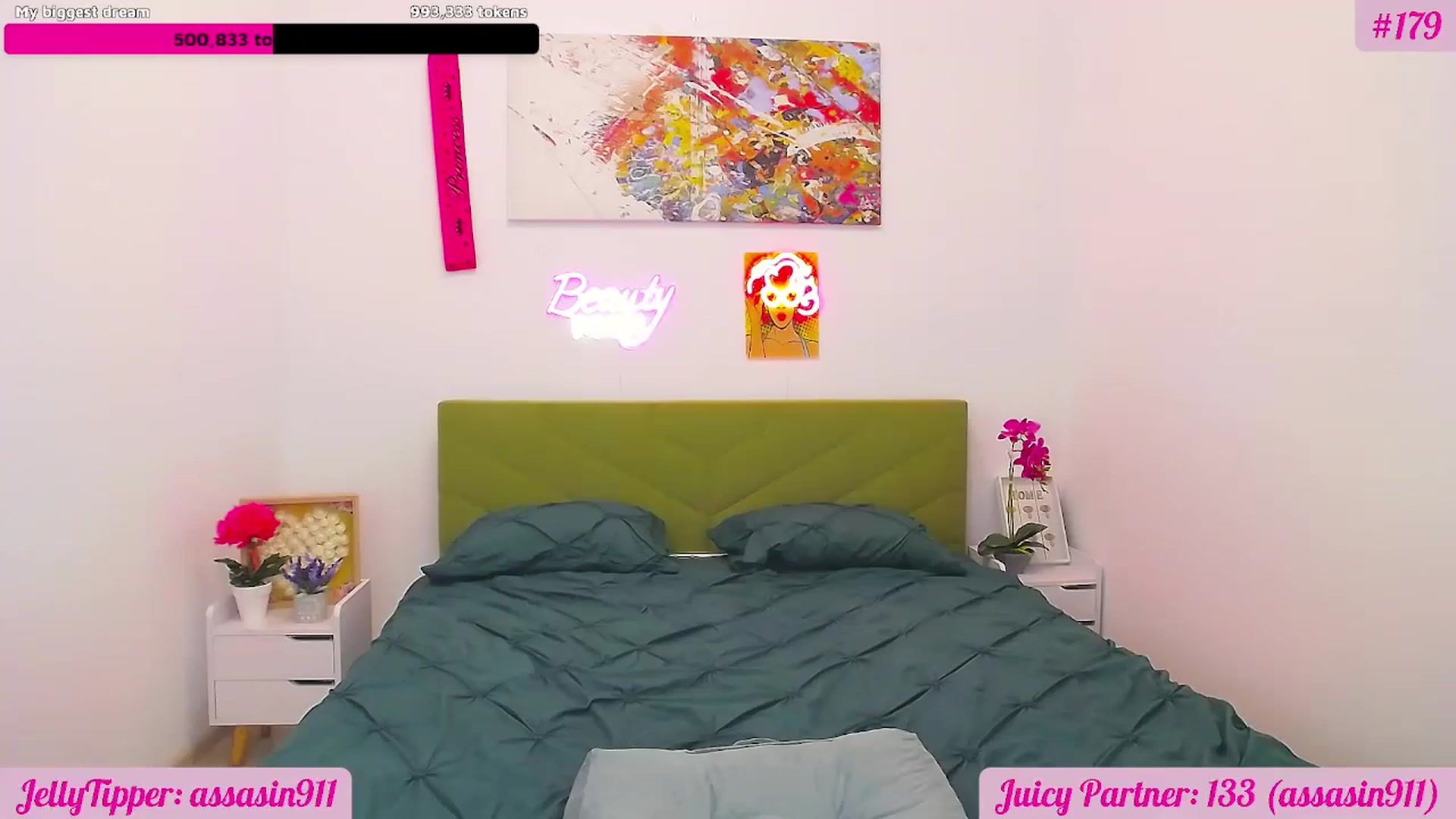 Gallery image thumbnail from JuicyJelly's myfreecams stream on, 10/21/2025, 18:01 image 13 of 20