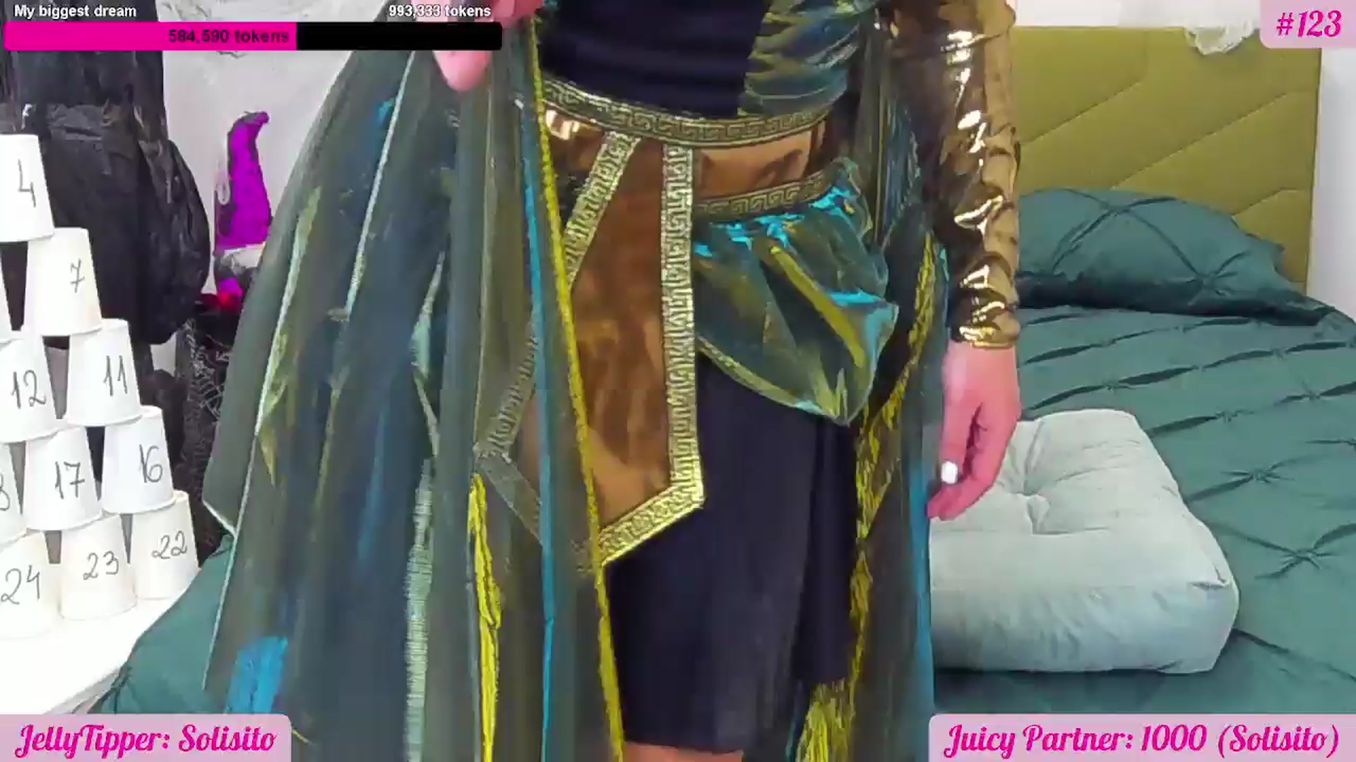 Gallery image thumbnail from JuicyJelly's myfreecams stream on, 10/31/2025, 18:31 image 1 of 20