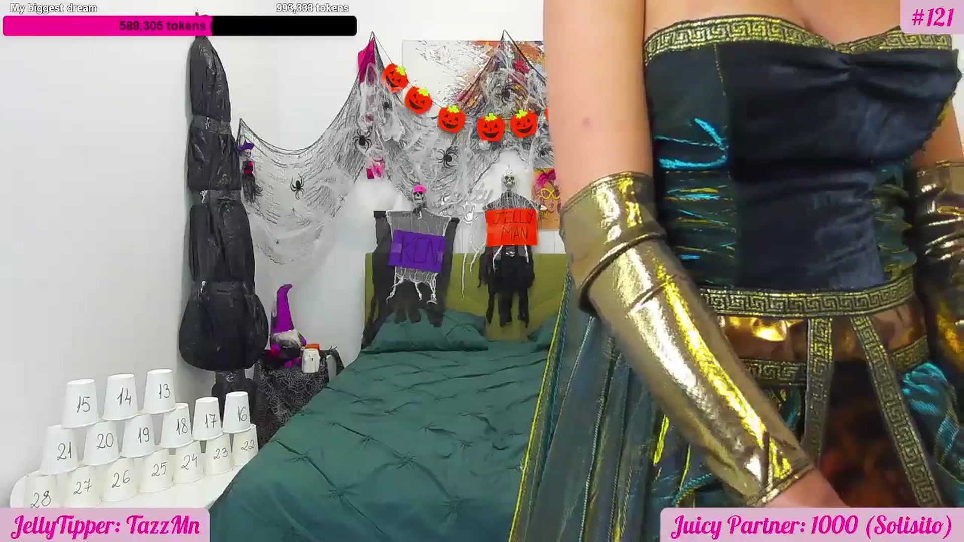 Gallery image thumbnail from JuicyJelly's myfreecams stream on, 10/31/2025, 19:16 image 11 of 20