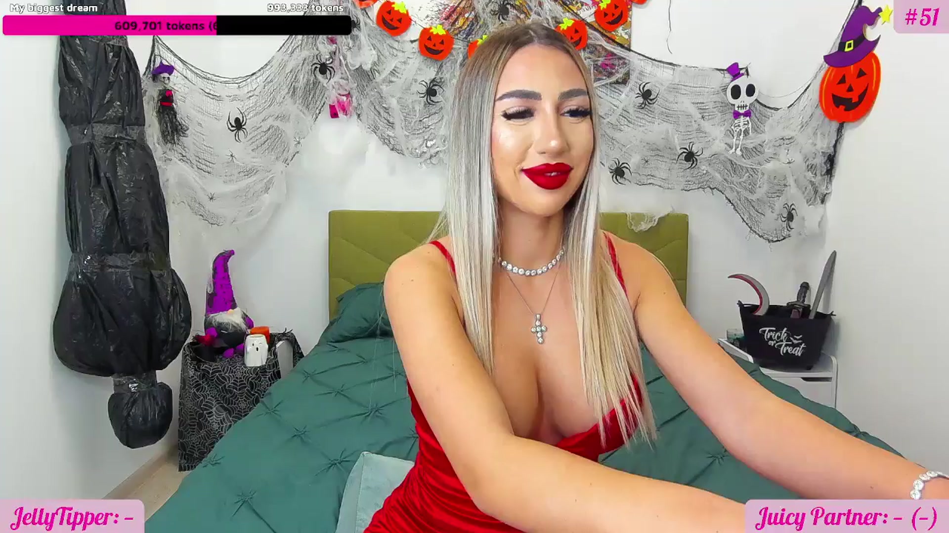 Gallery image thumbnail from JuicyJelly's myfreecams stream on, 11/02/2025, 16:16 image 1 of 20
