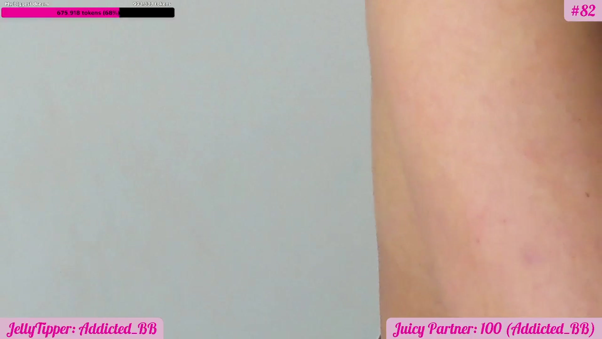 Gallery image thumbnail from JuicyJelly's myfreecams stream on, 11/12/2025, 17:22 image 6 of 20