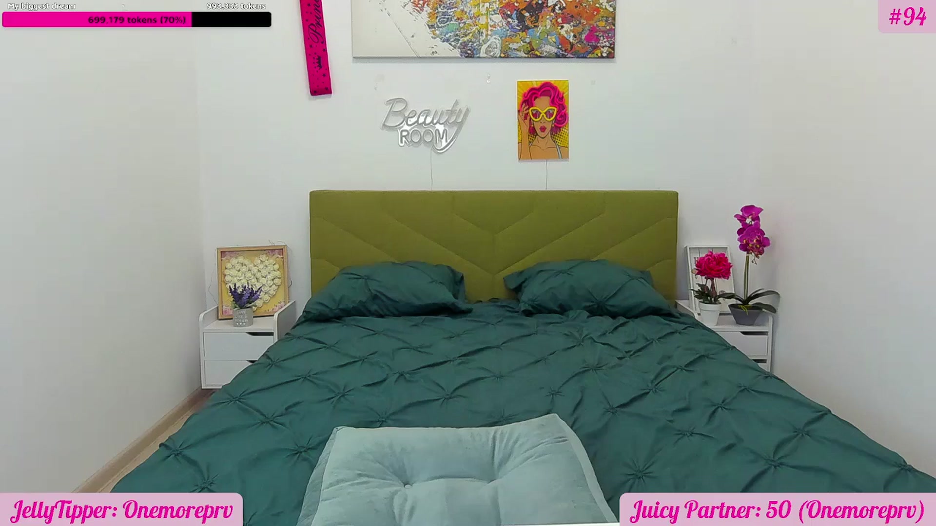 Gallery image thumbnail from JuicyJelly's myfreecams stream on, 11/17/2025, 17:23 image 18 of 20