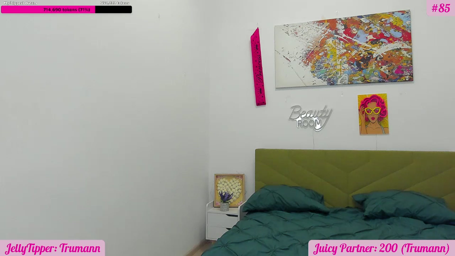 Gallery image thumbnail from JuicyJelly's myfreecams stream on, 11/19/2025, 18:32 image 18 of 20