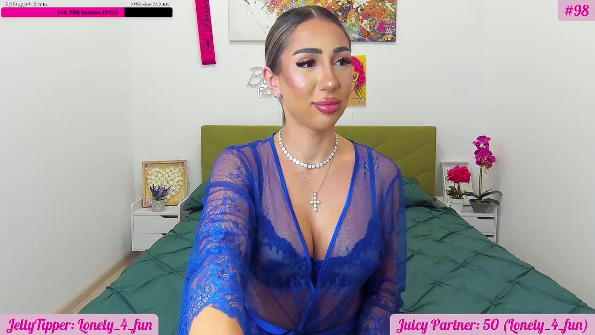 Gallery image thumbnail from JuicyJelly's myfreecams stream on, 11/21/2025, 16:37 image 14 of 20