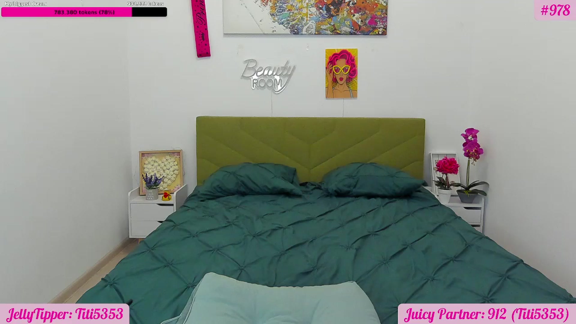 Gallery image thumbnail from JuicyJelly's myfreecams stream on, 12/06/2025, 18:21 image 8 of 20