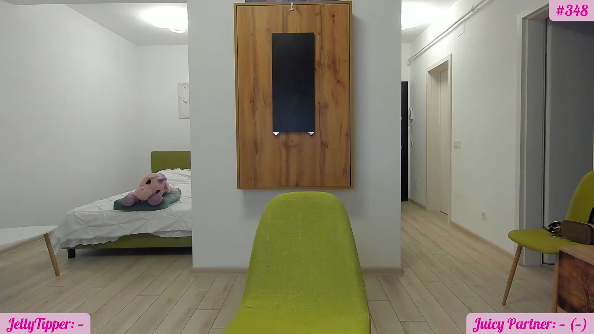Gallery image thumbnail from JuicyJelly's myfreecams stream on, 03/23/2026, 17:16 image 12 of 20