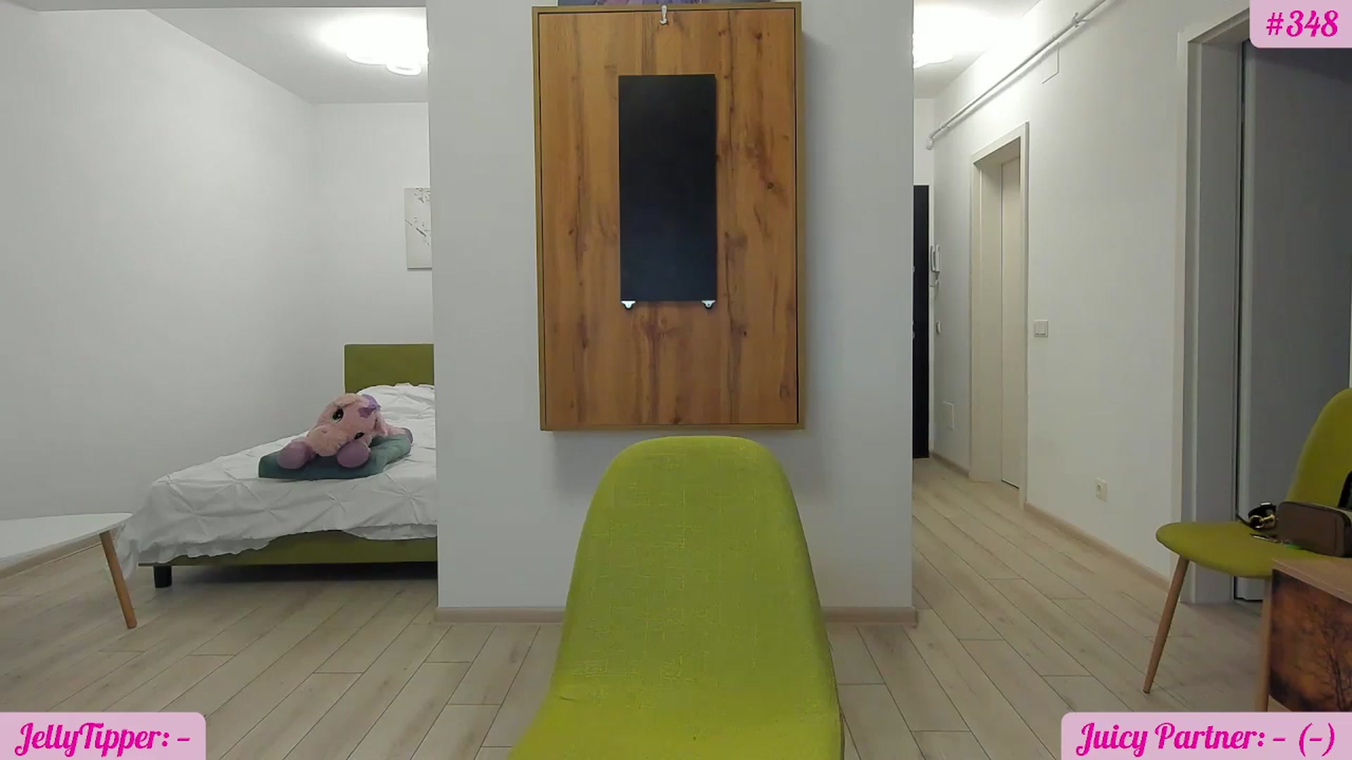 Gallery image thumbnail from JuicyJelly's myfreecams stream on, 03/23/2026, 17:16 image 10 of 20
