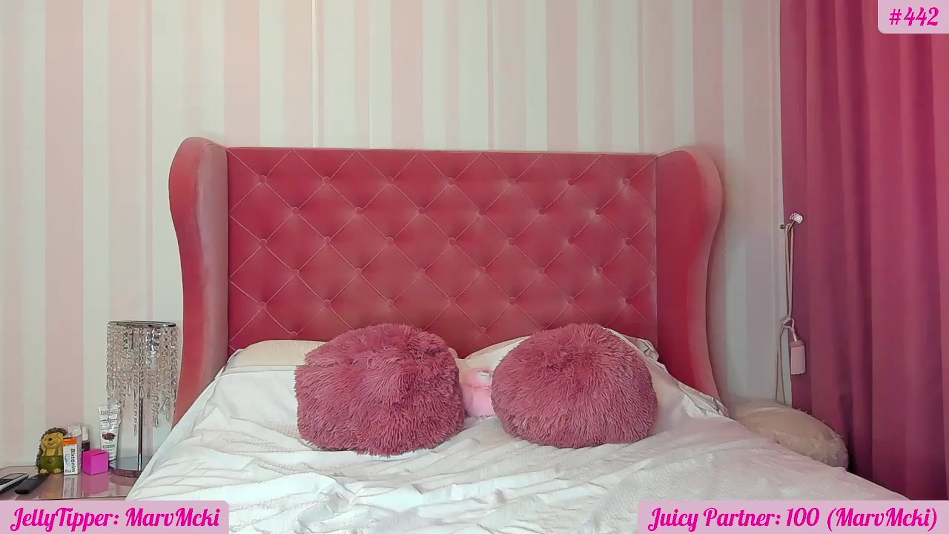 Gallery image thumbnail from JuicyJelly's myfreecams stream on, 04/15/2026, 16:46 image 15 of 20